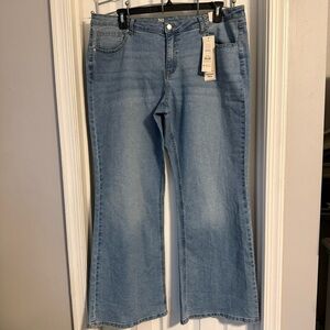 No boundaries women’s jeans